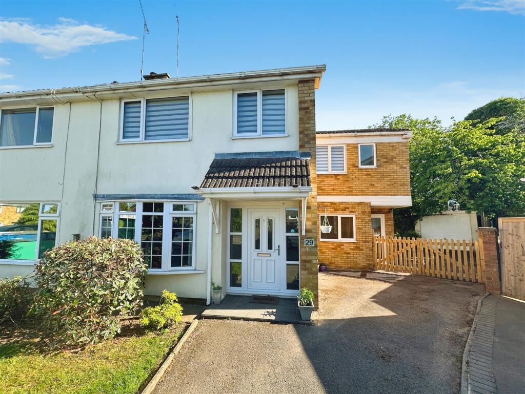 f54cc3d7--4988-9EBF-CE584A8F4C9E-37016-00000BA7B16