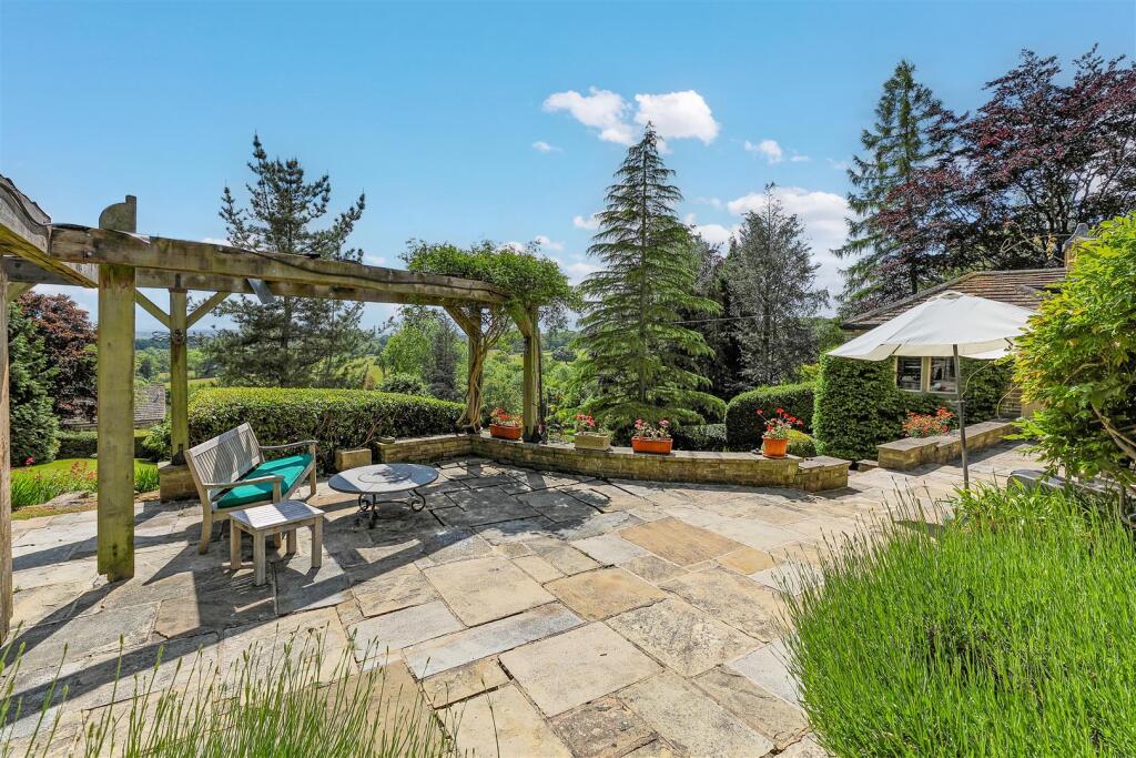 Throstle House.41.Photoneg.co1.jpg