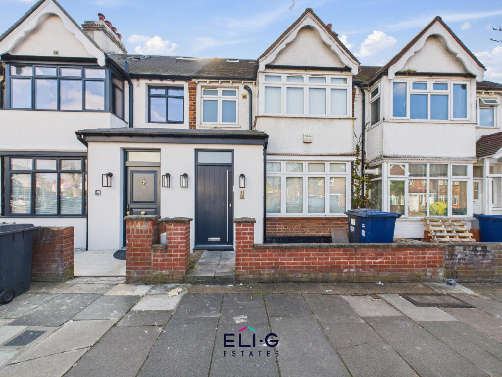 Five bedroom recently refurbished mid terrace hou