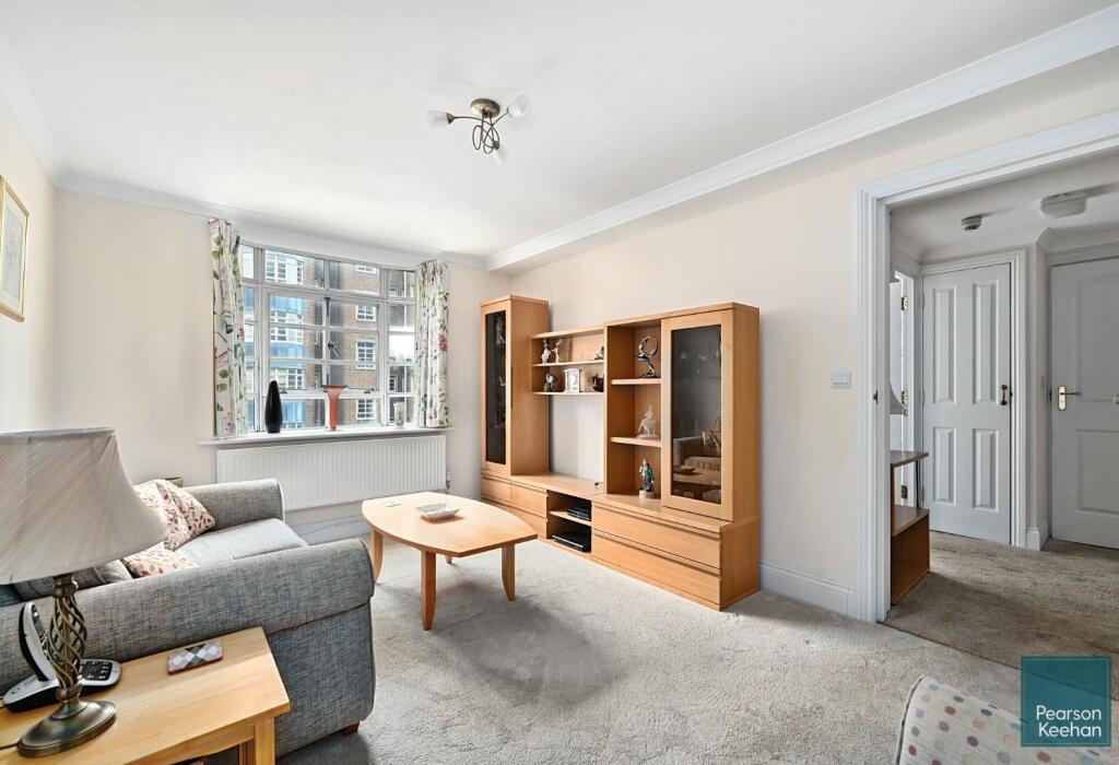 80 Harewood Court BN3 (3).jpg