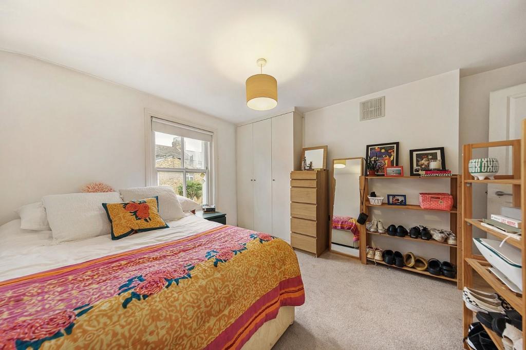 Bedroom (2).jpg