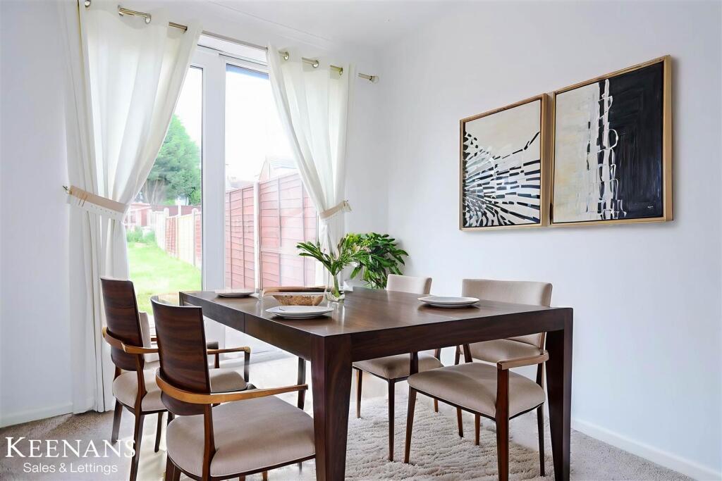 SVOPI5bMC0WHTx-VZguZMA - Dining Room - Modern - 1.