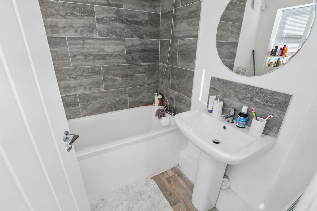 17 Chapel Lane, Harriseahead, Stoke-on-Trent ST7 4JN