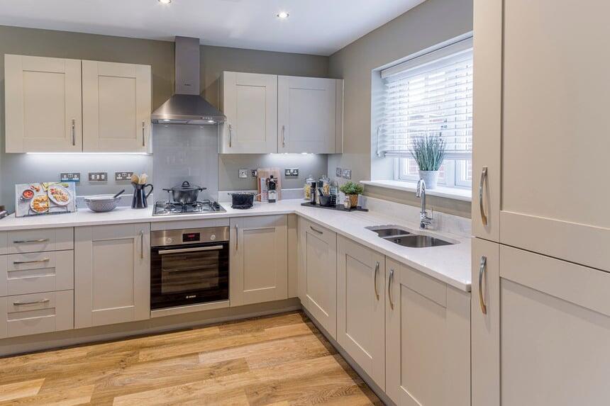CH - Oaklands - Parwood (Leverton) Kitchen_860x573