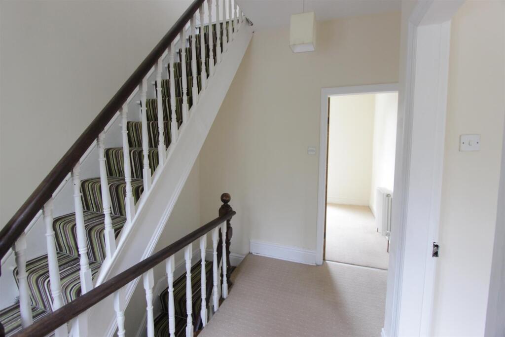 1st Floor Landing.JPG
