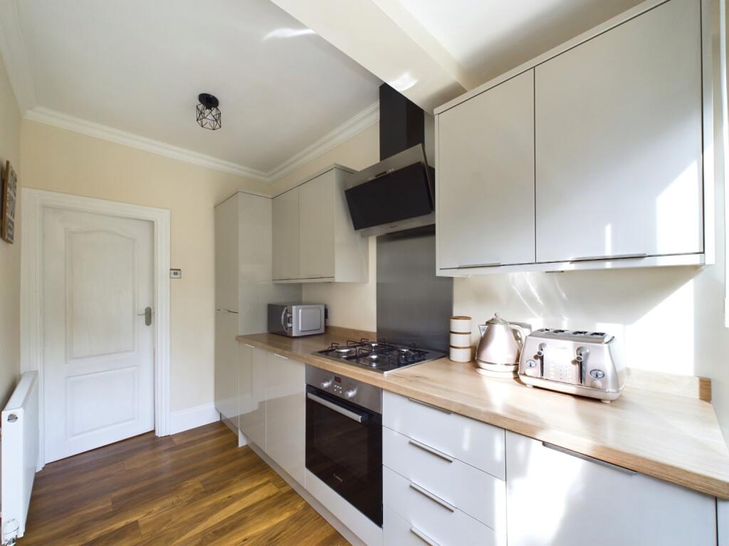 CAM02195G0-PR0051-STILL003