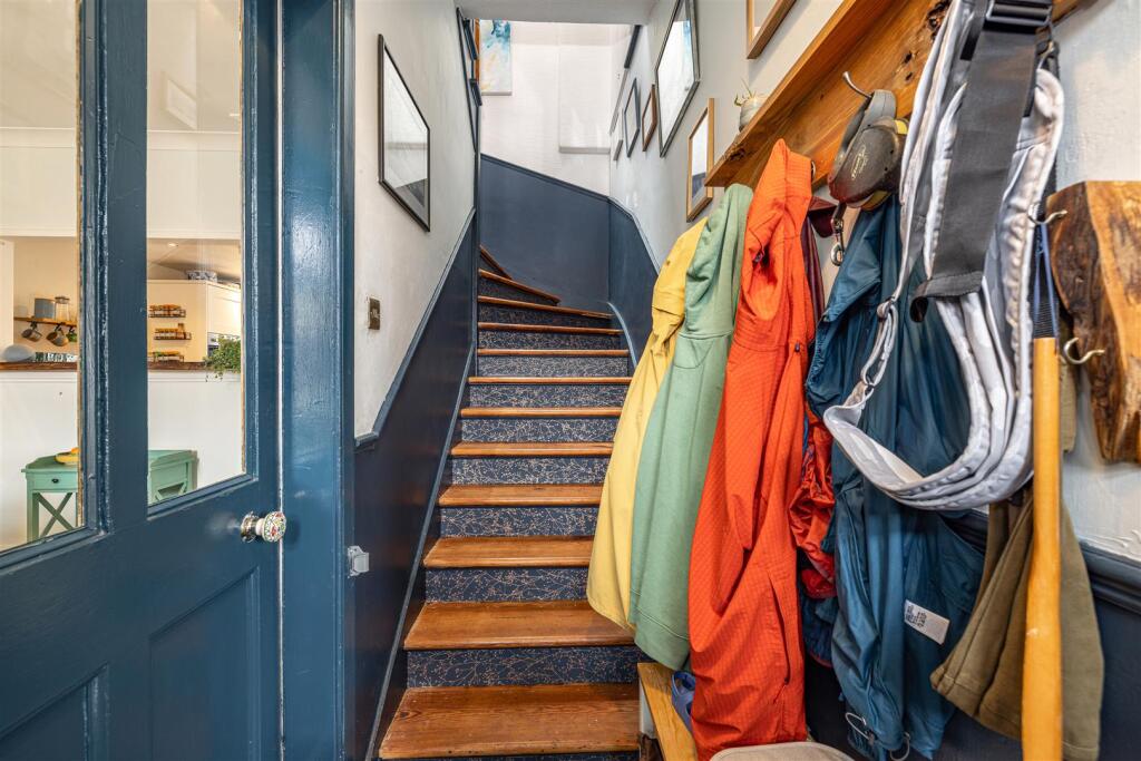 12 Elm Row Galashiels 23.JPG