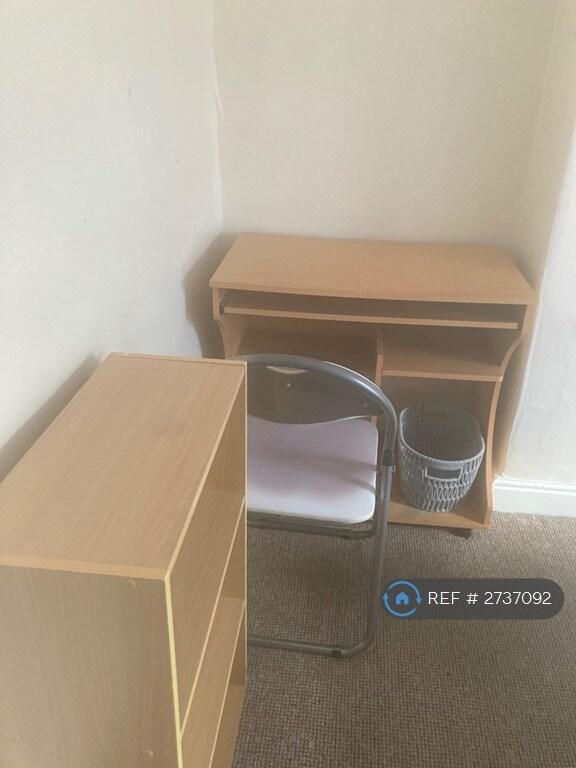 Double Bedroom 2