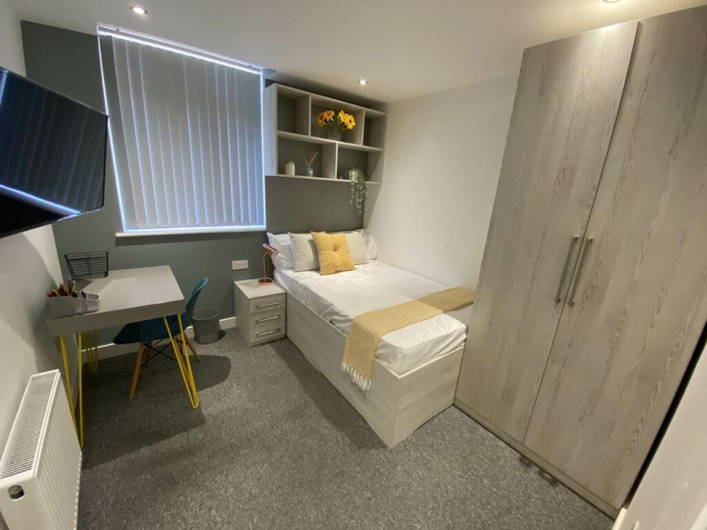 Bed 1 Apt 1 7a Aught