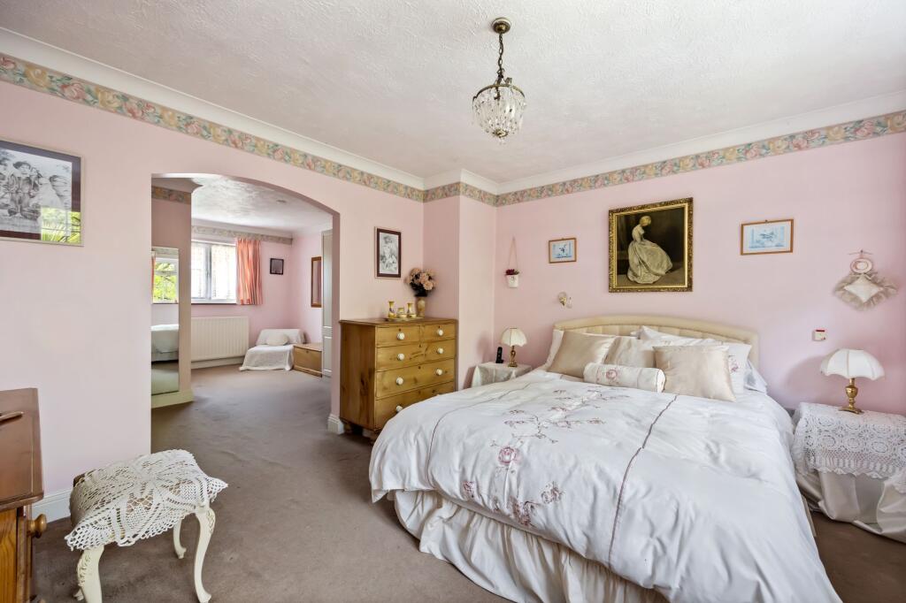 Main Bedroom