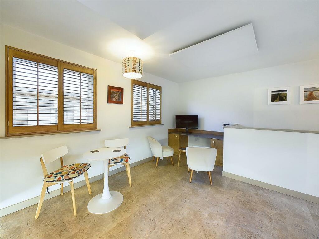 Lounge/Diner