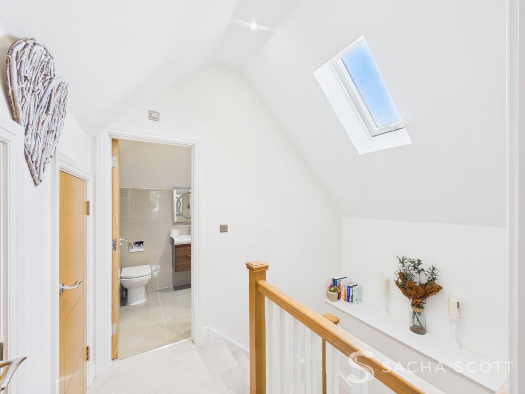 2nd Floor Landing Area