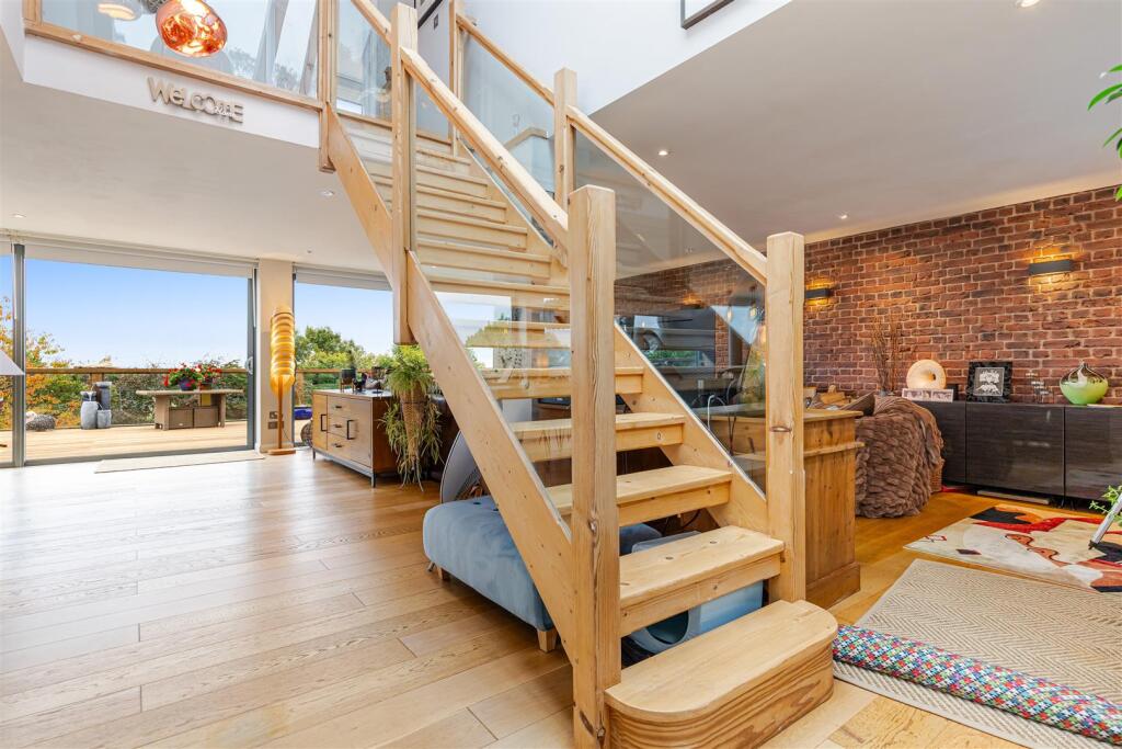 33 - 53 Dunstone Park Road Paignton.jpg