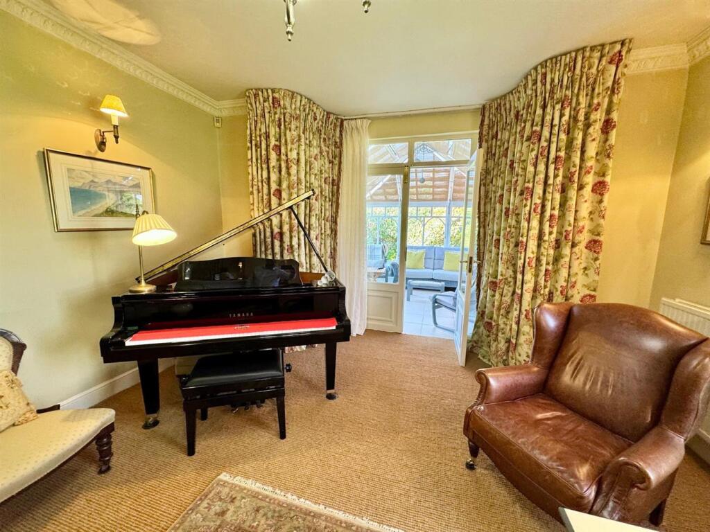 PHOTO-2025-04-13-20-45-42 (9).jpg