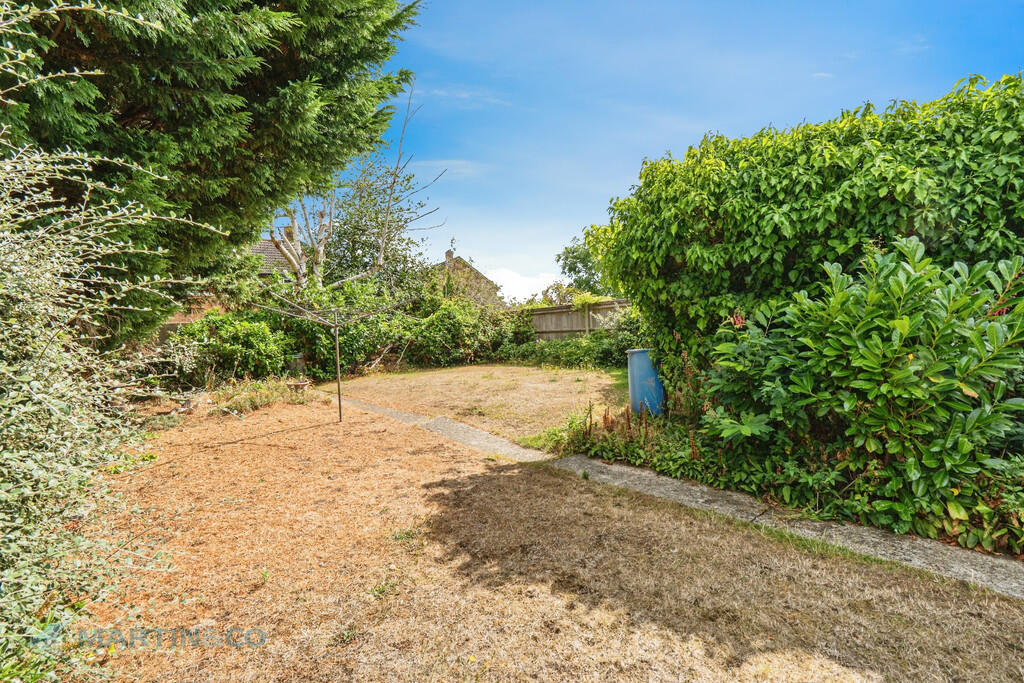 gu228dg-jwp-dsc00...