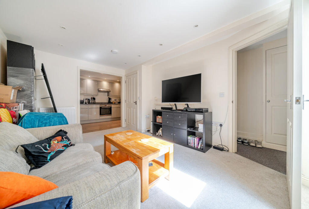 1350255-4-68c969d...