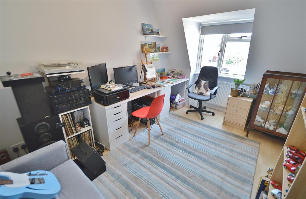 BEDROOM TWO