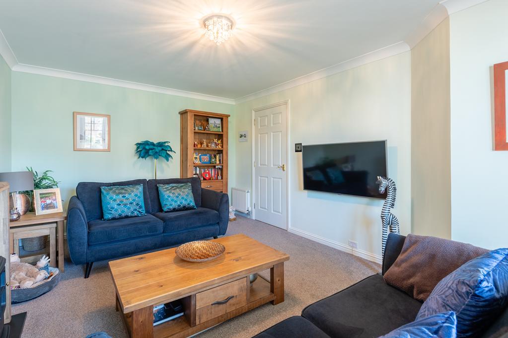 LIVING ROOM AGAIN