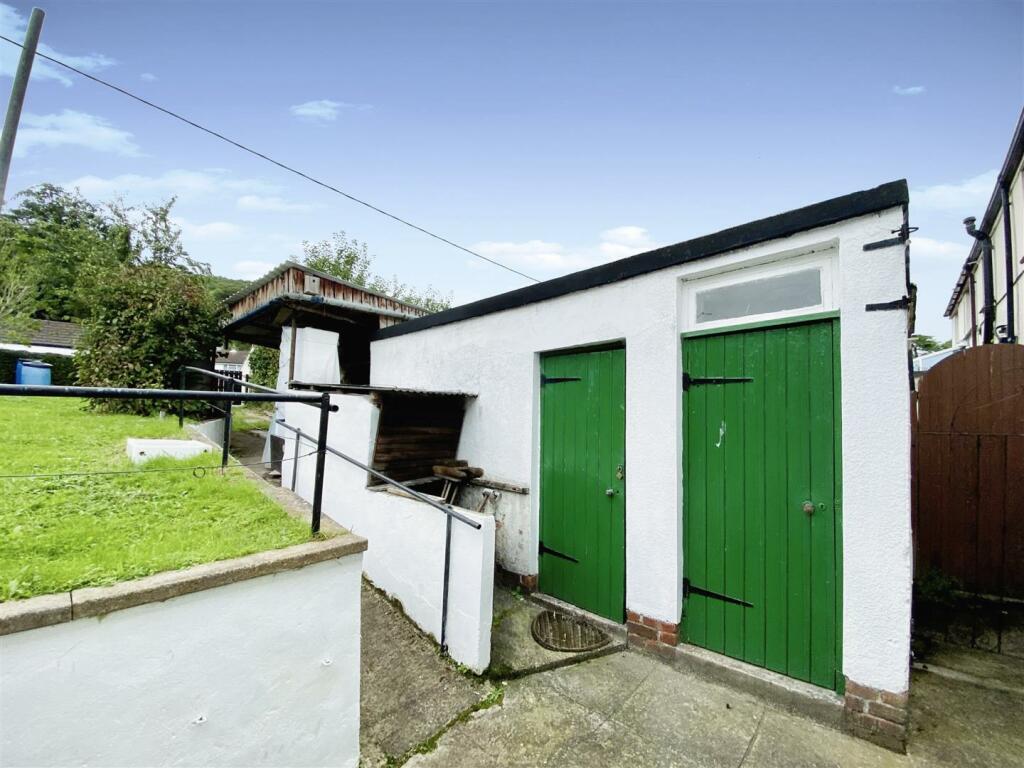 OUTBUILDINGS.jpeg