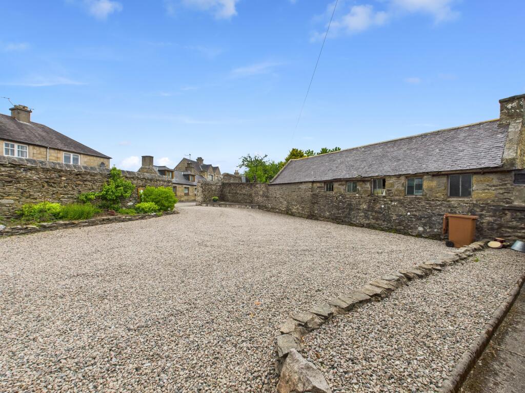 CAM03481G0-PR0105-STILL051