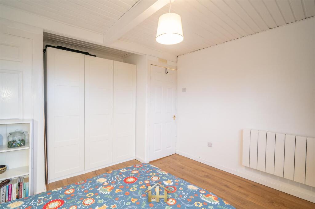 14F BAYVIEW RD 120225 EDIT (30 of 40).jpg