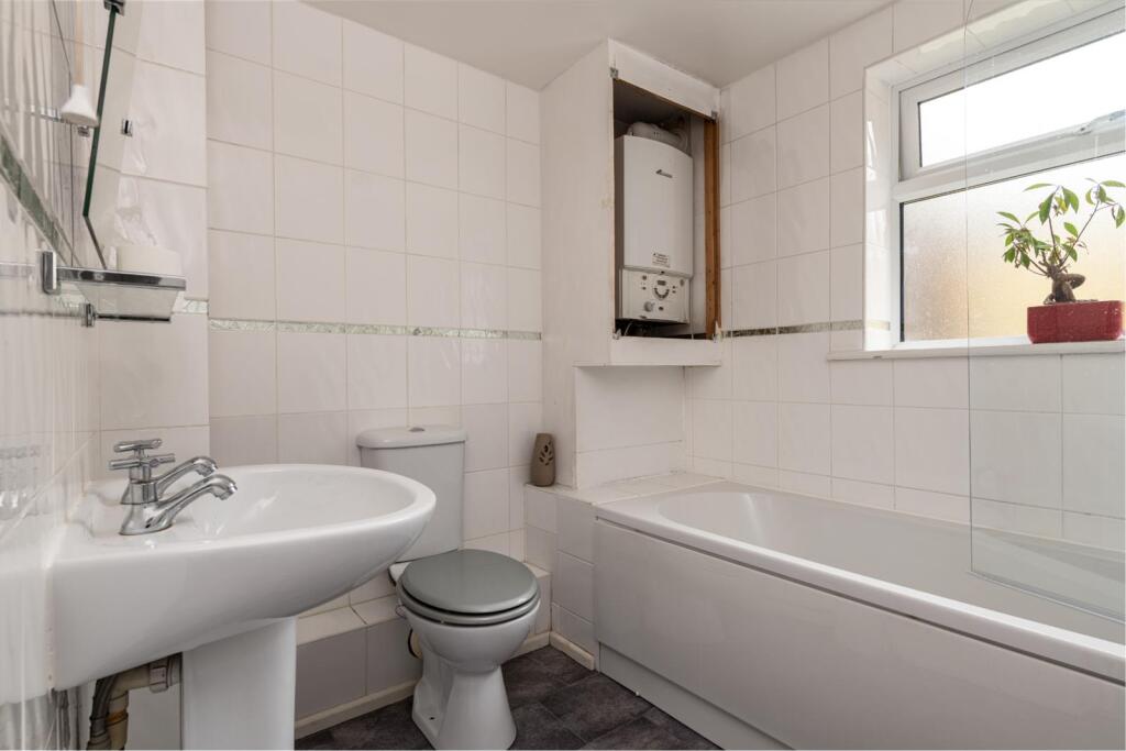 One Bedroom Basement Flat