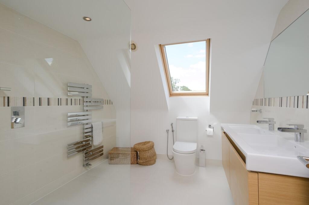 Top Floor Shower Room