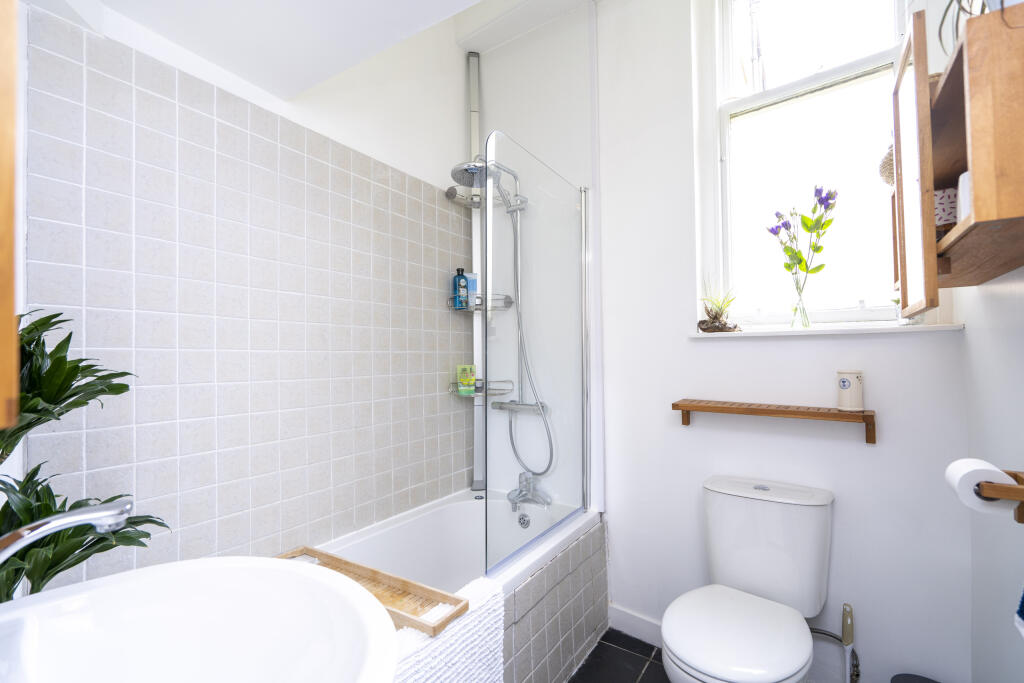 1F1 Trinity Crescent, Edinburgh (12)