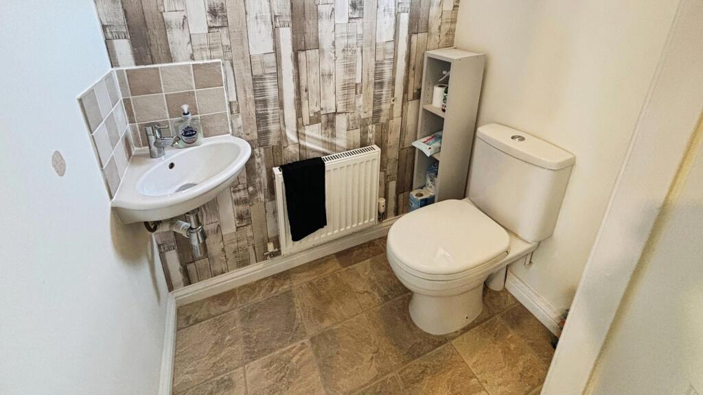 Ground floor wc