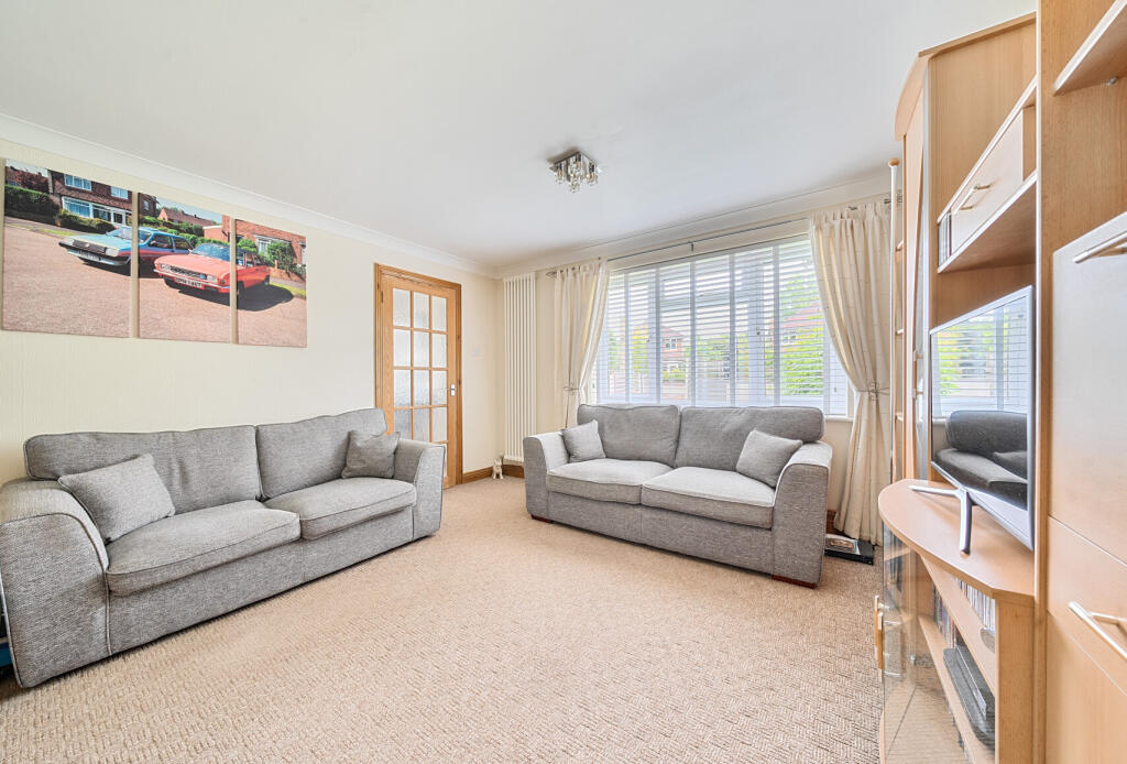 1298335-12-6831e2...