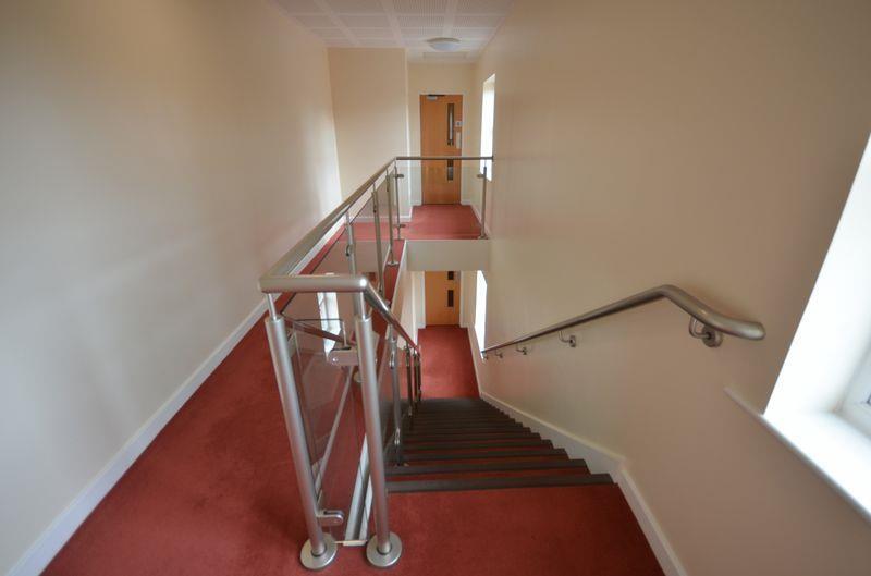 8) Communal area.jpg