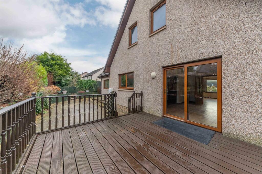 61 Middleton Park Brechin-39.JPG