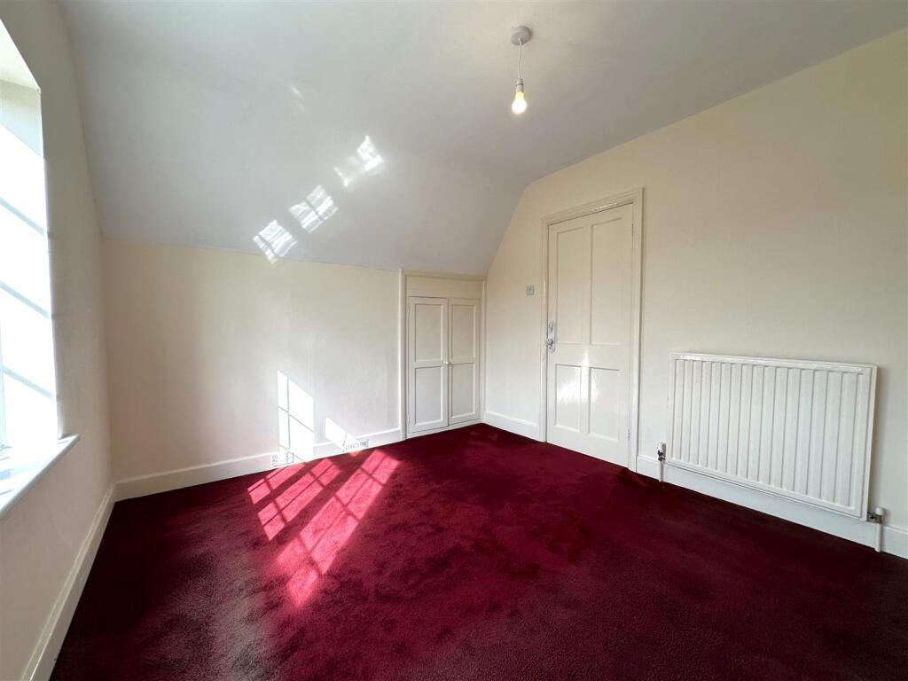 Second Bedroom 568