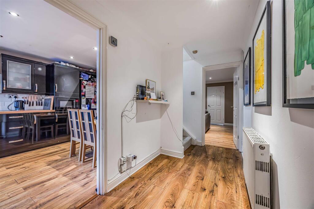 57 Zeus Lane, Waterlooville-Small-PorticoMarketing