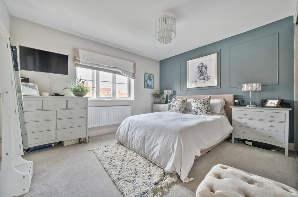 1329068-10-688110...