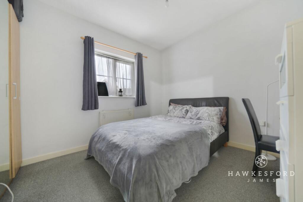 George Walk, Sittingbourne - Bedroom 2