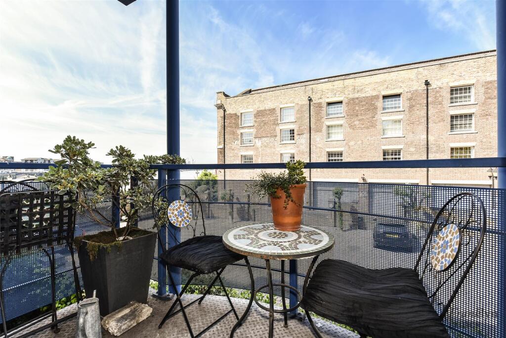 Mauretania Building (11).JPG