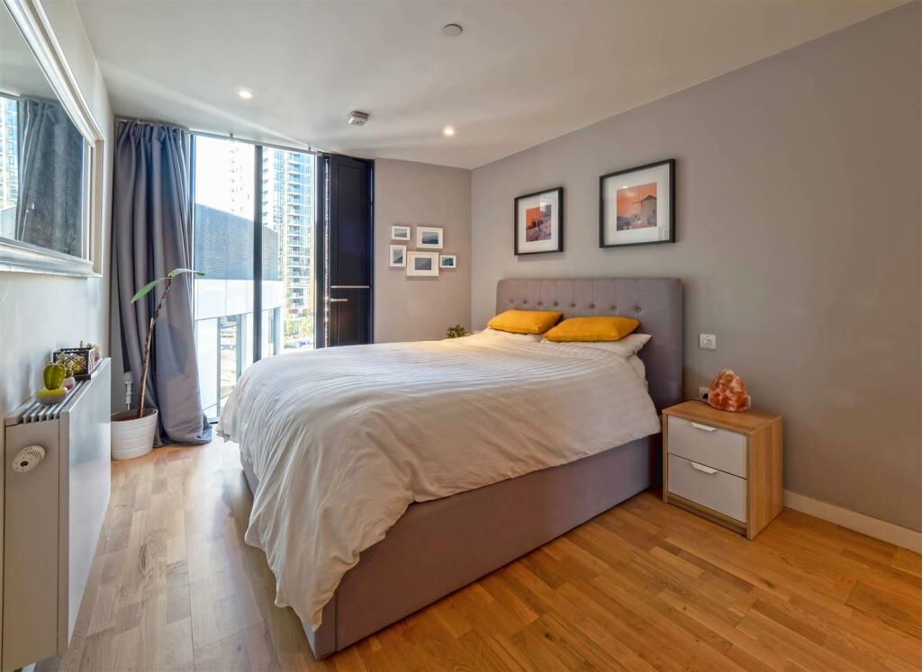 10 Apartment 409 Master bedroom.jpg