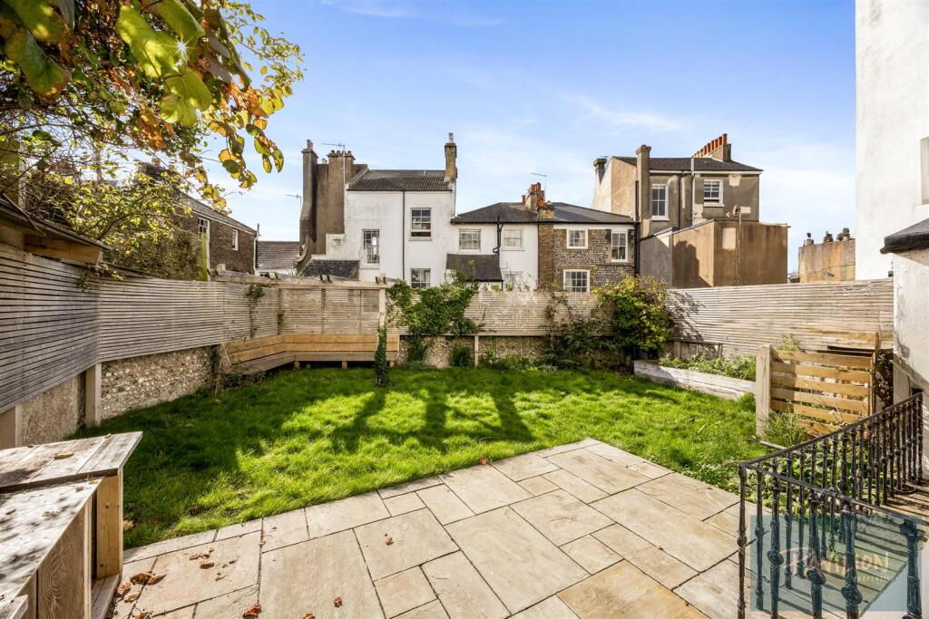 Powis Square, 16, 1_017.JPG