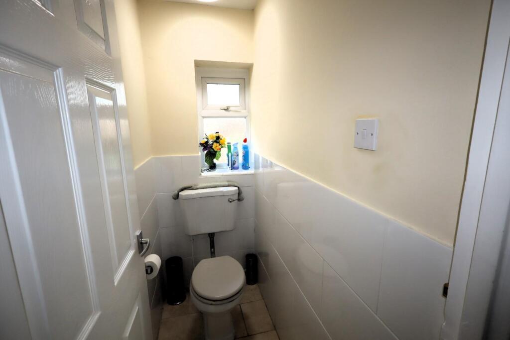 Separate WC
