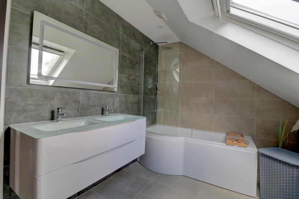 First Floor Bathroom