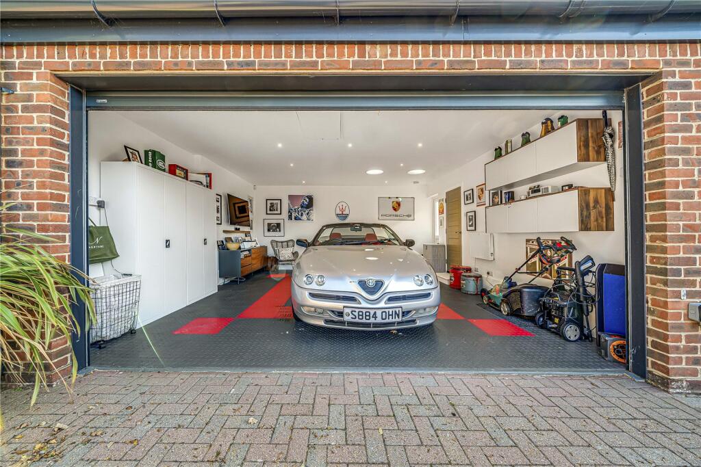 Garage