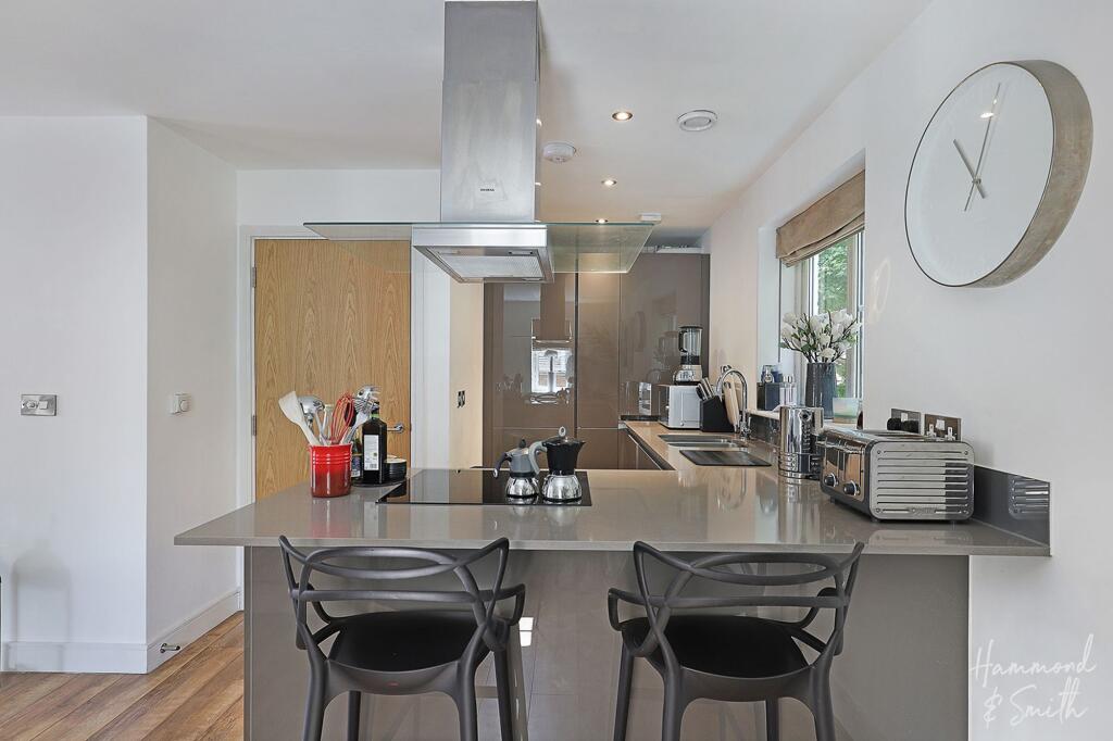 Open Plan Kitchen / Living Space