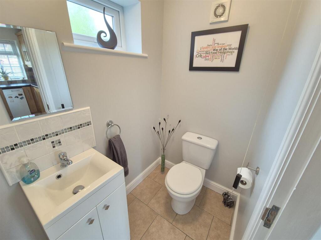 Guest Cloakroom