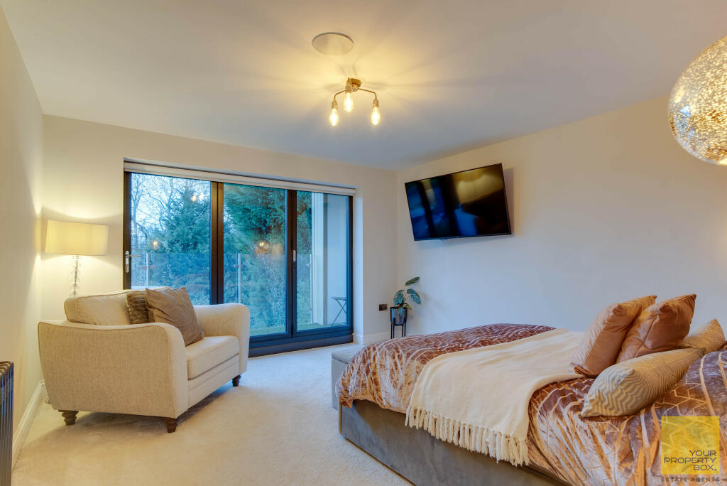 152 Battenhall Road-43