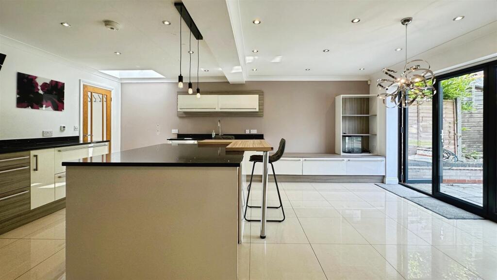 4ed8c5f3--4EFC-A0DB-B0D3026798B5-66192-00001564205