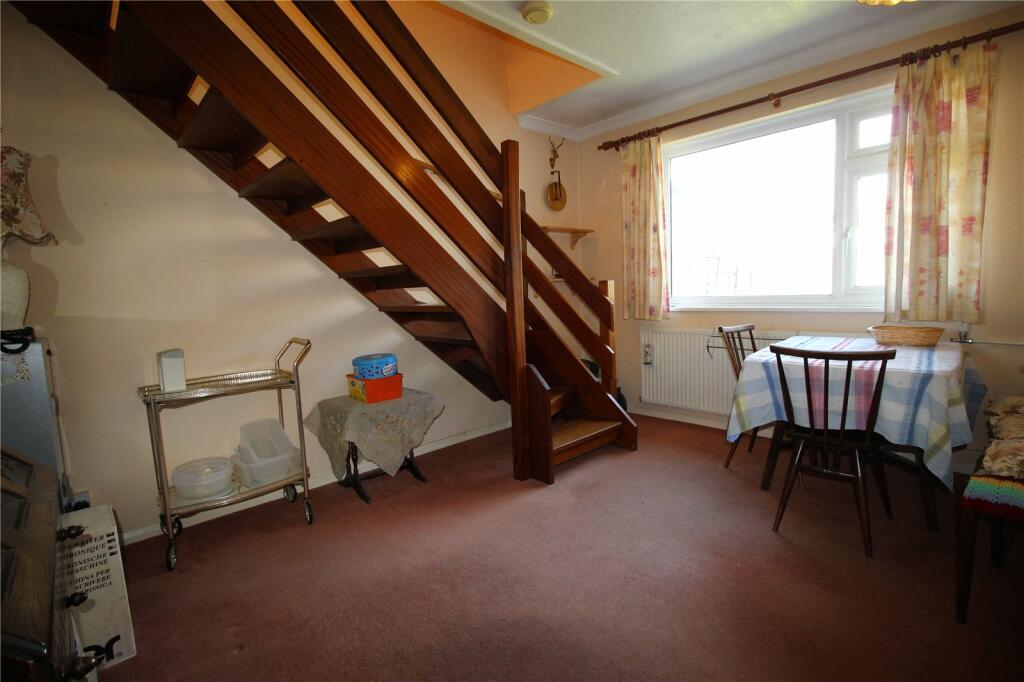 Dining/Study Area