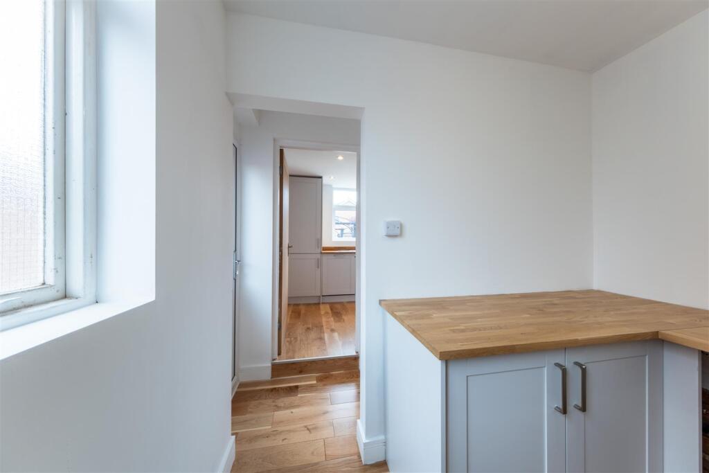 7 Willow Grove -009.jpg