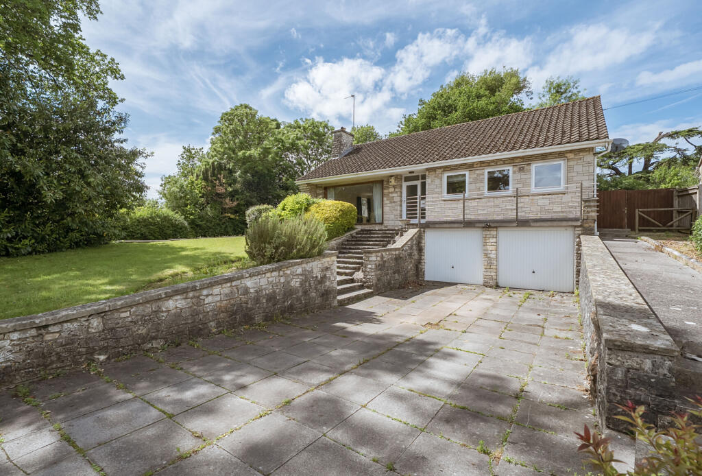 1301097-1-683881a...