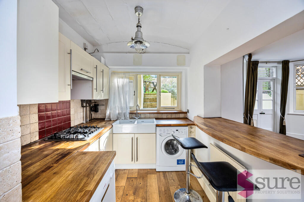 Albany Villas, 15...